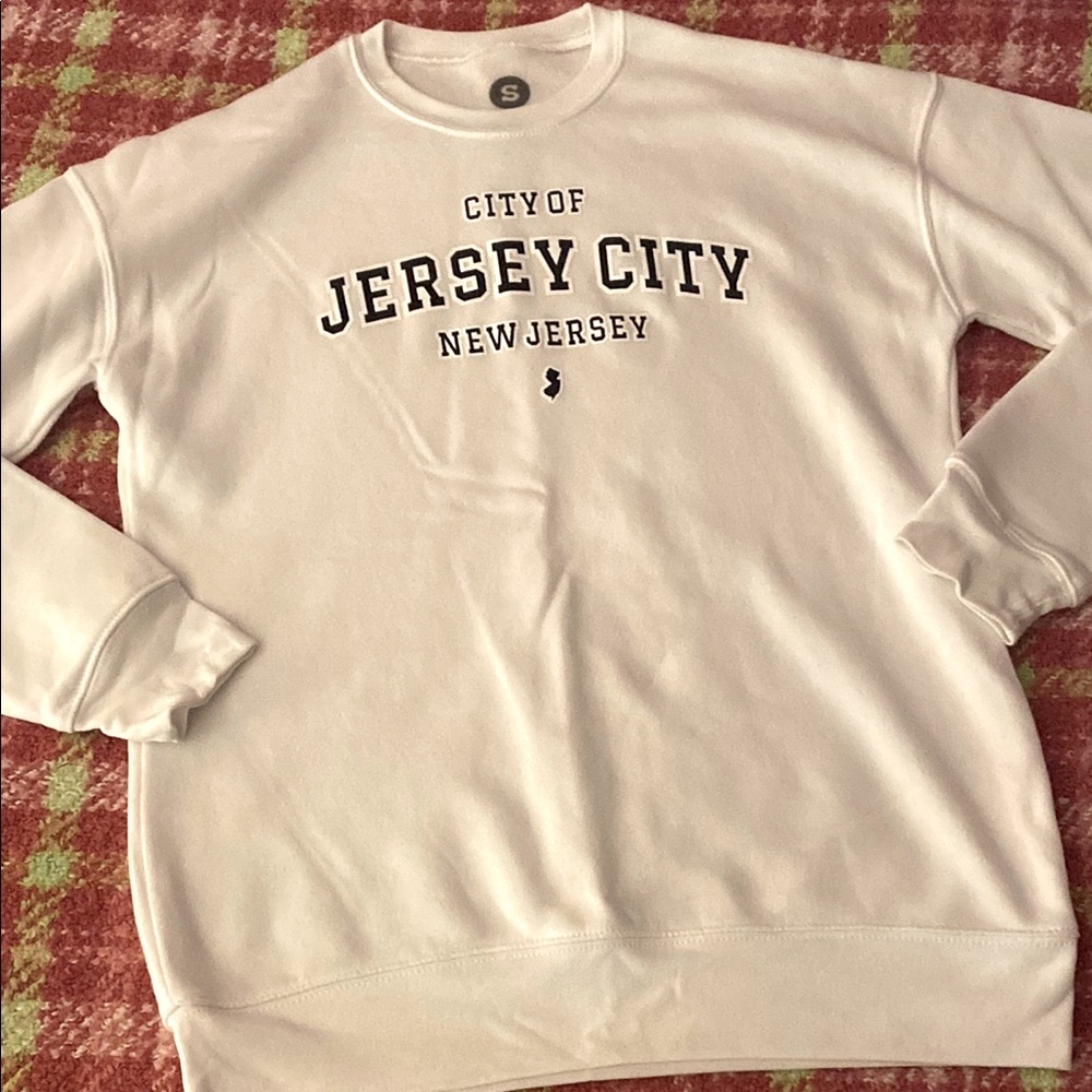 NWOT Jersey City Sweatshirt